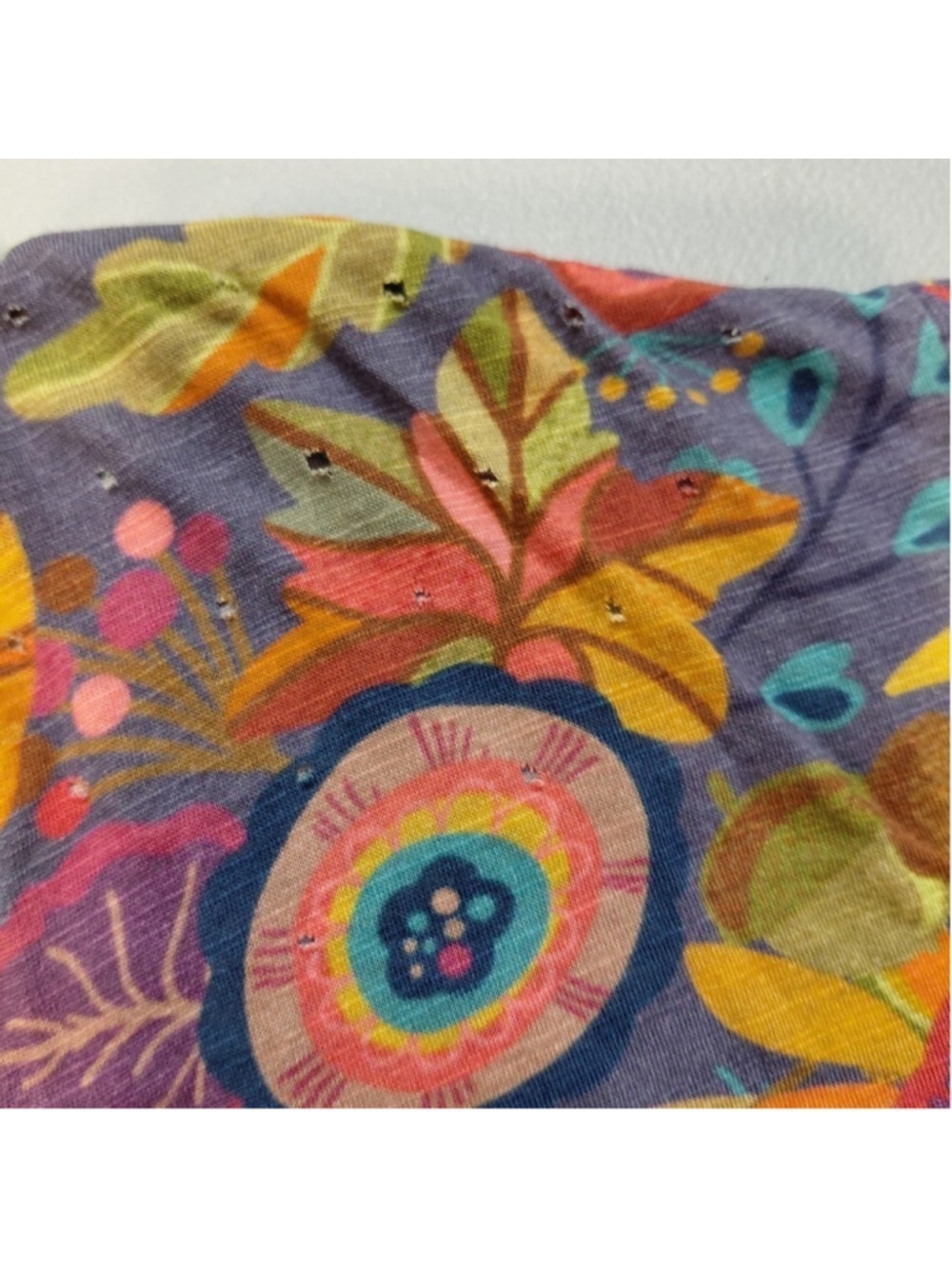 NWT Layerz Basics Distressed Floral Tee Shirt Medium Colorful Boho Fall Print - Picture 5 of 7